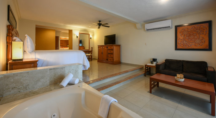 Beachfront Junior Suite