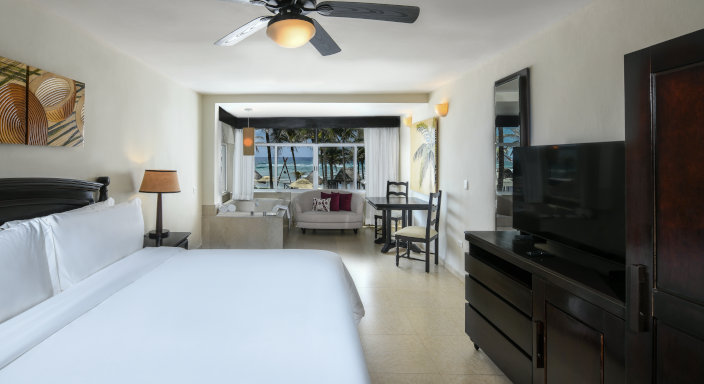 Oceanfront Junior Suite